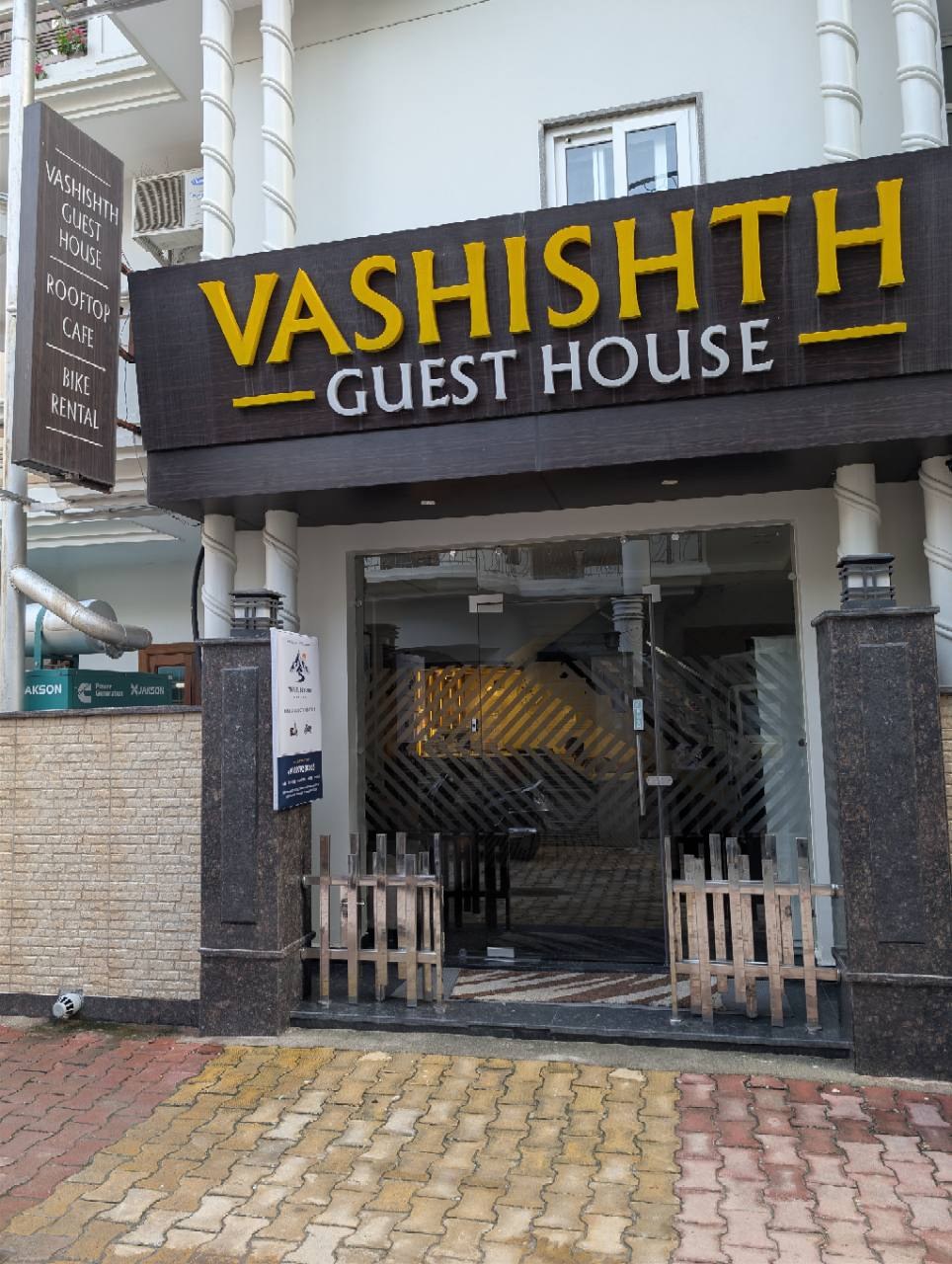 Daytime entrance to Vashishth Guest House, home of the Travel Beyond Himalayas rental office