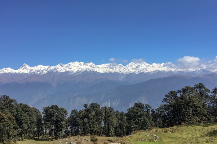 Dayara Bugyal Trek